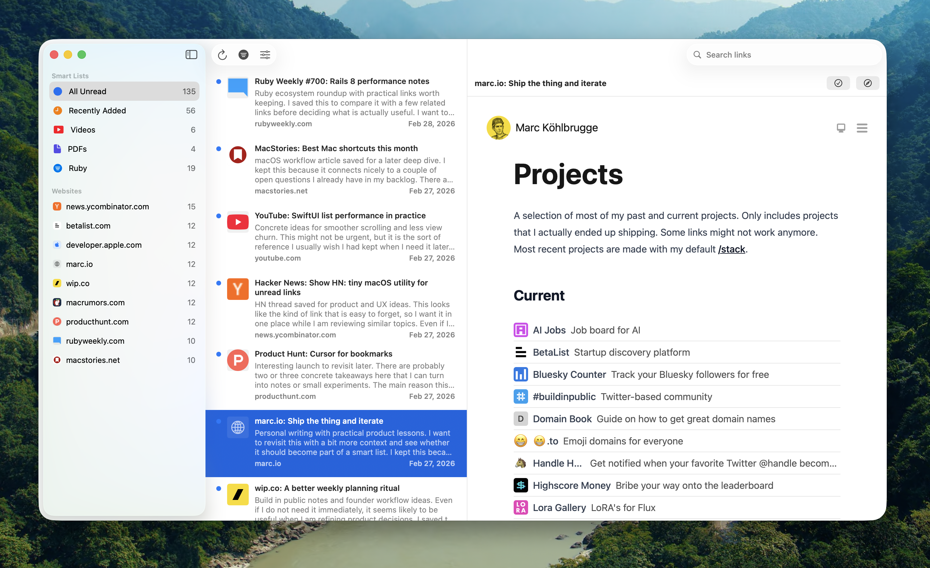 Reading List app showing smart lists, saved links, and a web preview